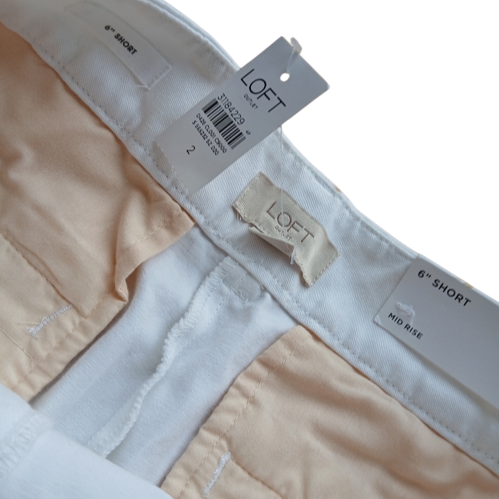 LOFT Women's Size 2 Crisp White Bermudas - Picture 2 of 5